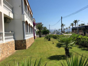 VISTA BAHIA 9 - Apartamento en primera línea de mar a pocos metros del centro de Empuriabrava con aparcamiento. - ES-228-180